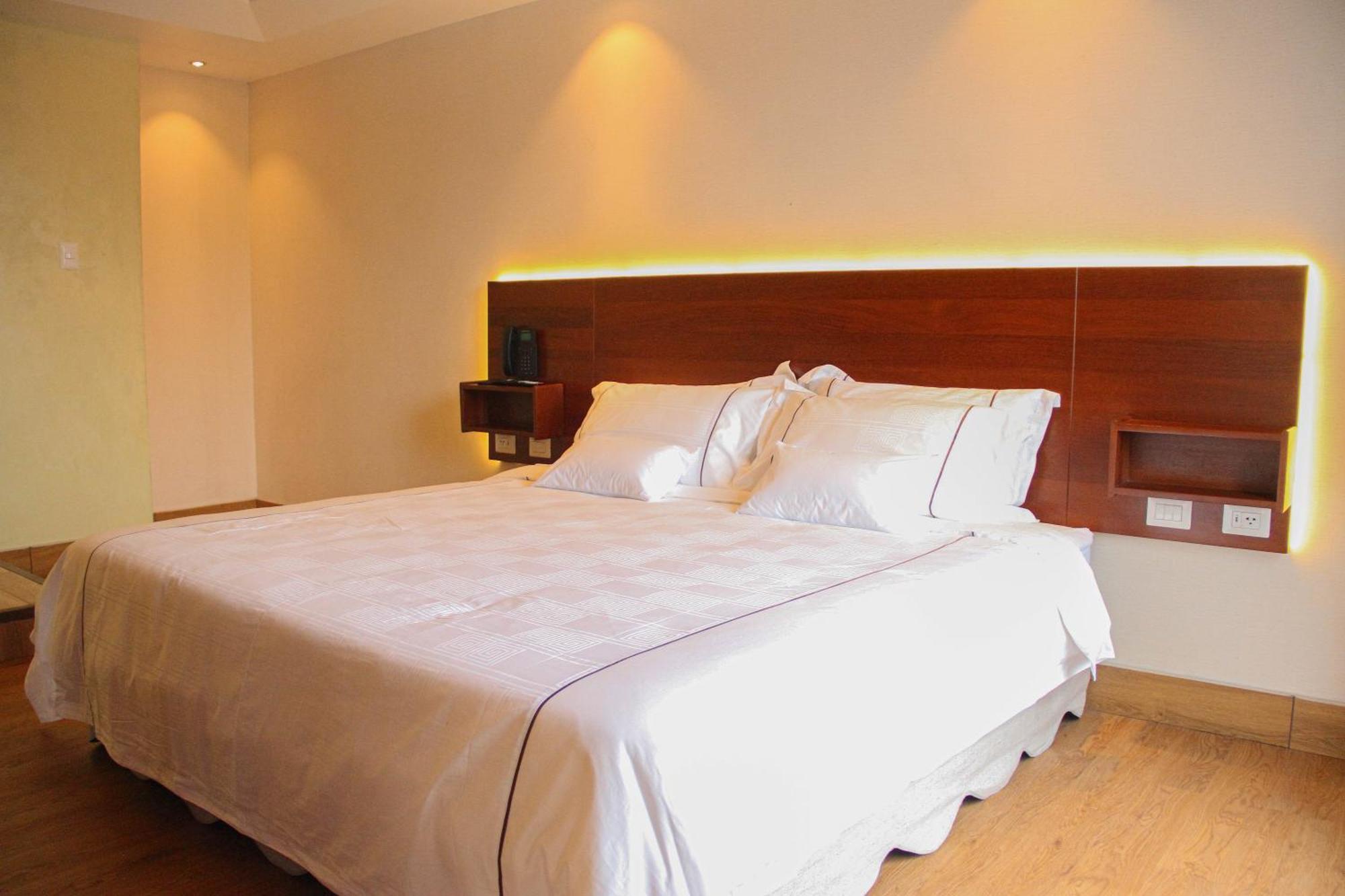 Hotel De Turistas Iquitos Eksteriør billede